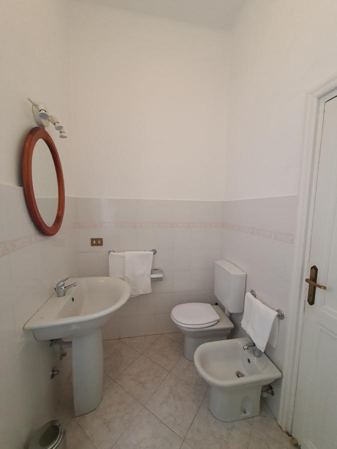 Villa Arcobaleno Rondo Garibaldi Sanremo Exterior foto